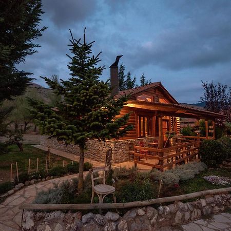 Orias Guesthouse & Farm Kalavryta Bagian luar foto