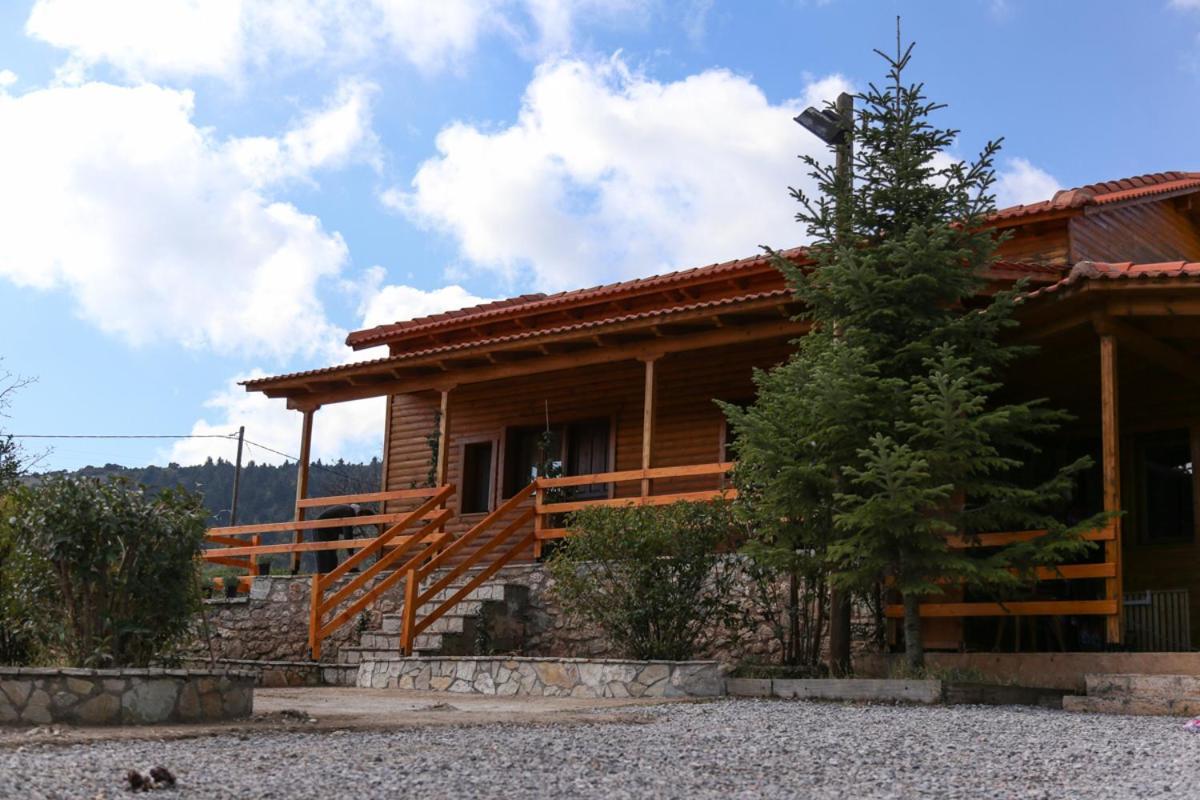 Orias Guesthouse & Farm Kalavryta Bagian luar foto