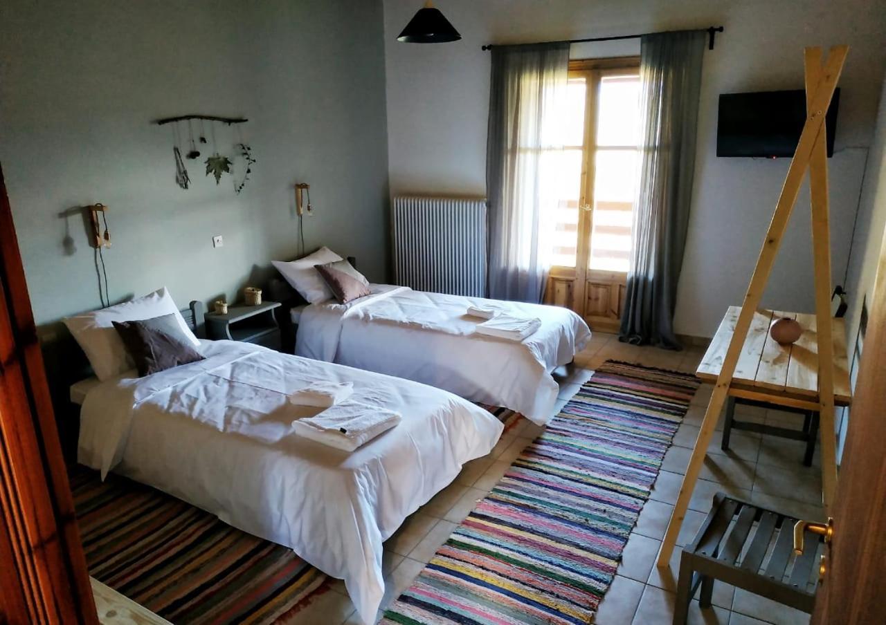 Orias Guesthouse & Farm Kalavryta Bagian luar foto