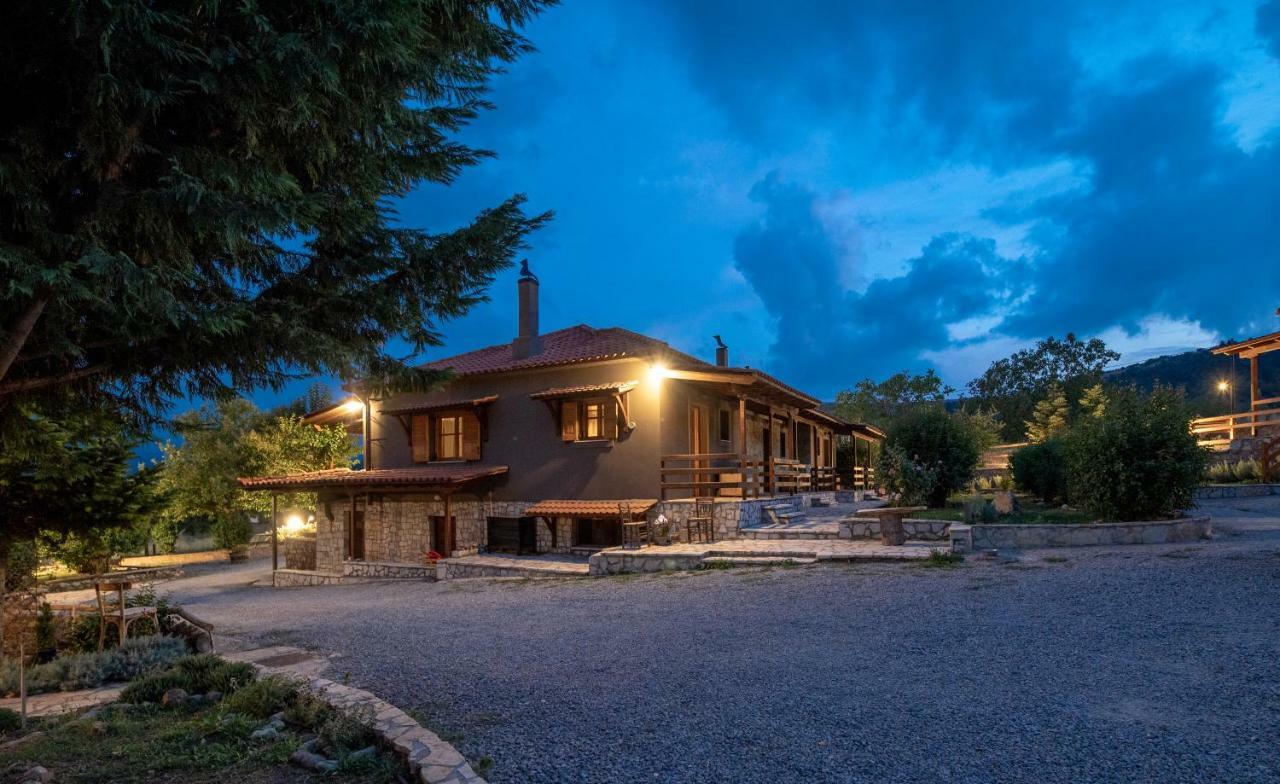 Orias Guesthouse & Farm Kalavryta Bagian luar foto