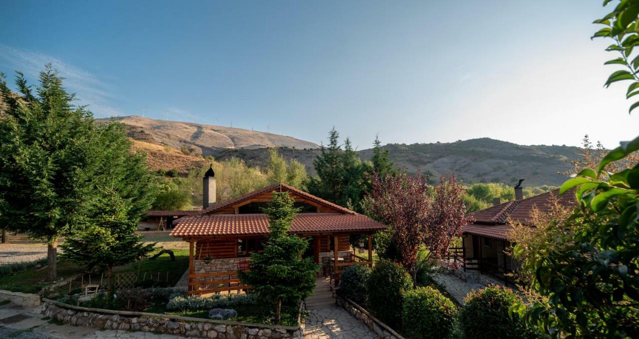 Orias Guesthouse & Farm Kalavryta Bagian luar foto