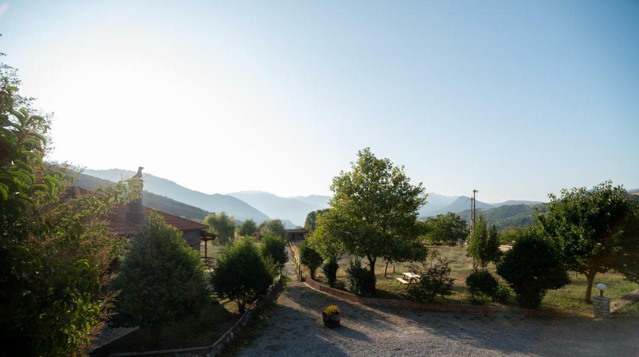 Orias Guesthouse & Farm Kalavryta Bagian luar foto